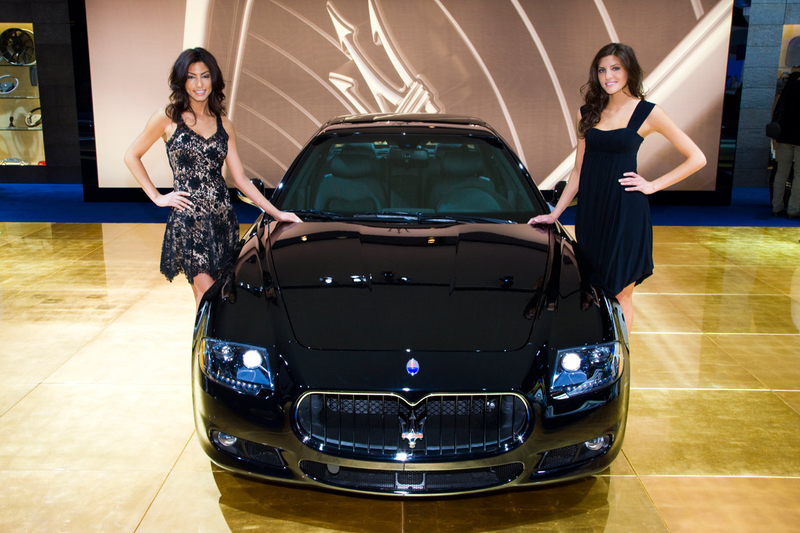 Illustration for article titled Maserati Quattroporte Sport GT S: We Get Weak In The Knees For 433 HP